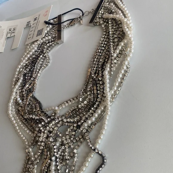 NWT Zara Faux Pearl and Rhinestone Necklace - Picture 8 of 8